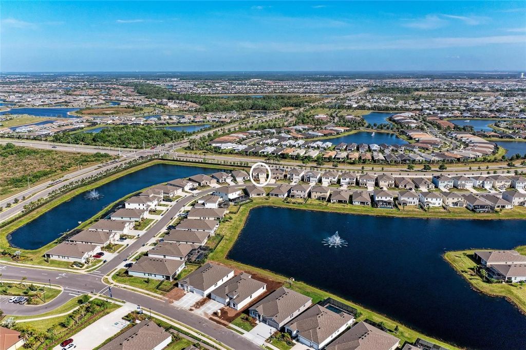 Photo of 5336 Grove Mill Loop, Bradenton, FL 34211 (MLS # A4687751)