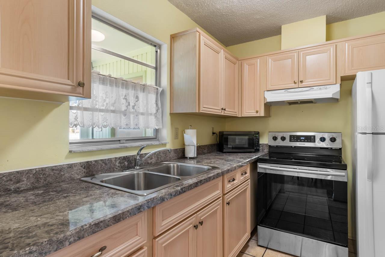 FAIRFIELD G CONDO - Residential