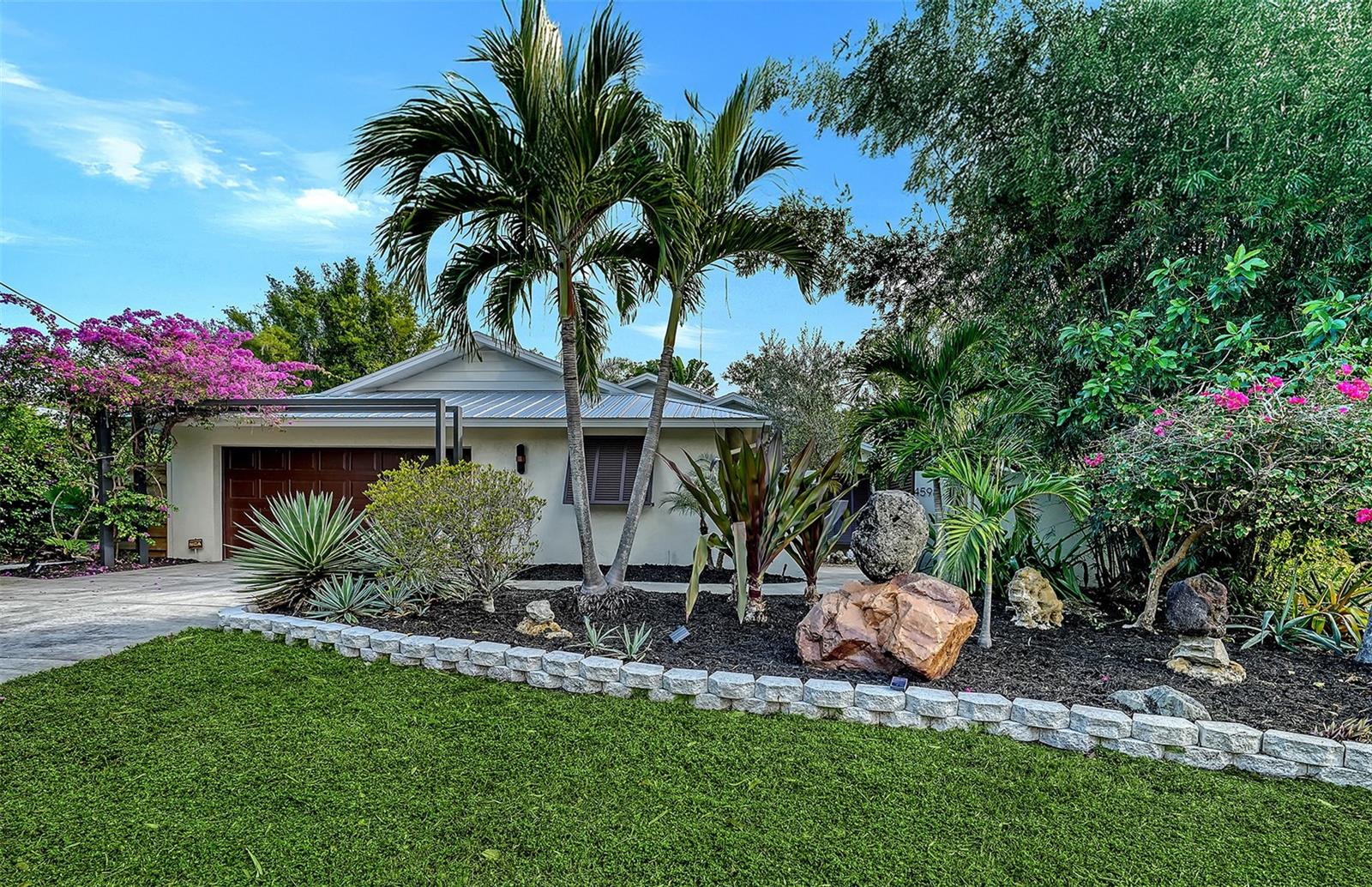 ADAMS HEIGHTS - Residential