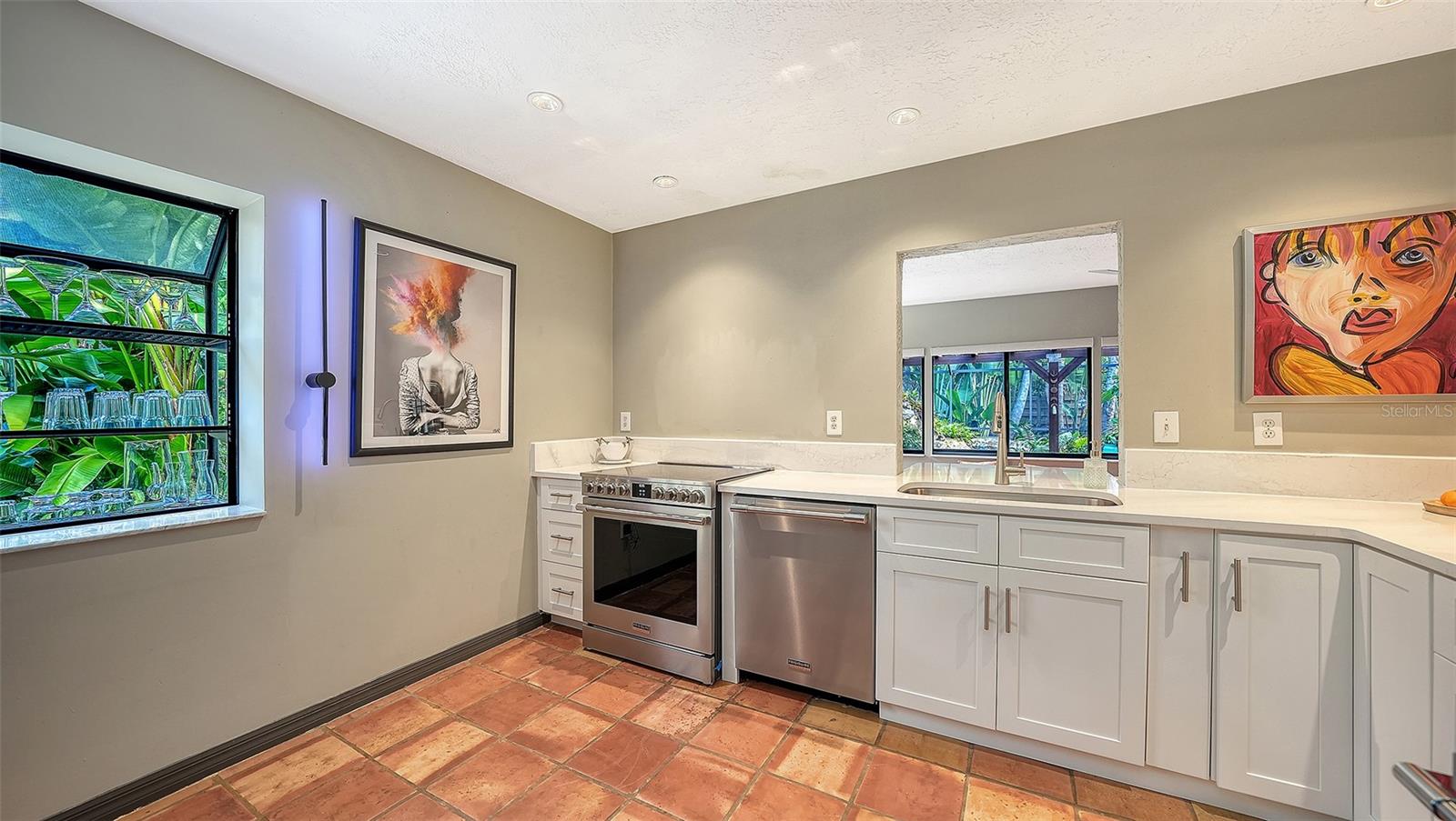 ADAMS HEIGHTS - Residential