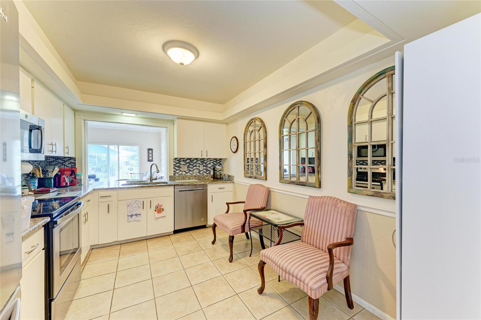 VILLAGE GREEN OF BRADENTON - Residential