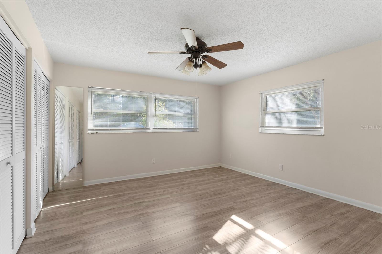 RAINBOW LAKES ESTATE - Residential Lease