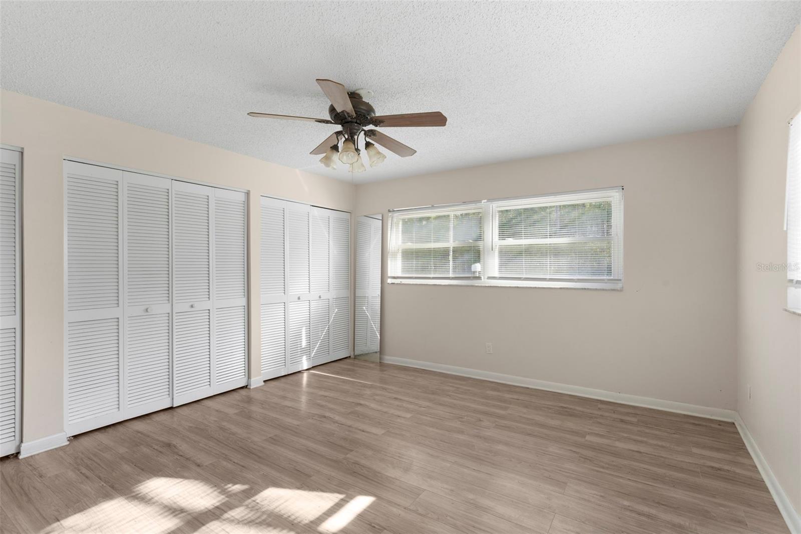 RAINBOW LAKES ESTATE - Residential Lease