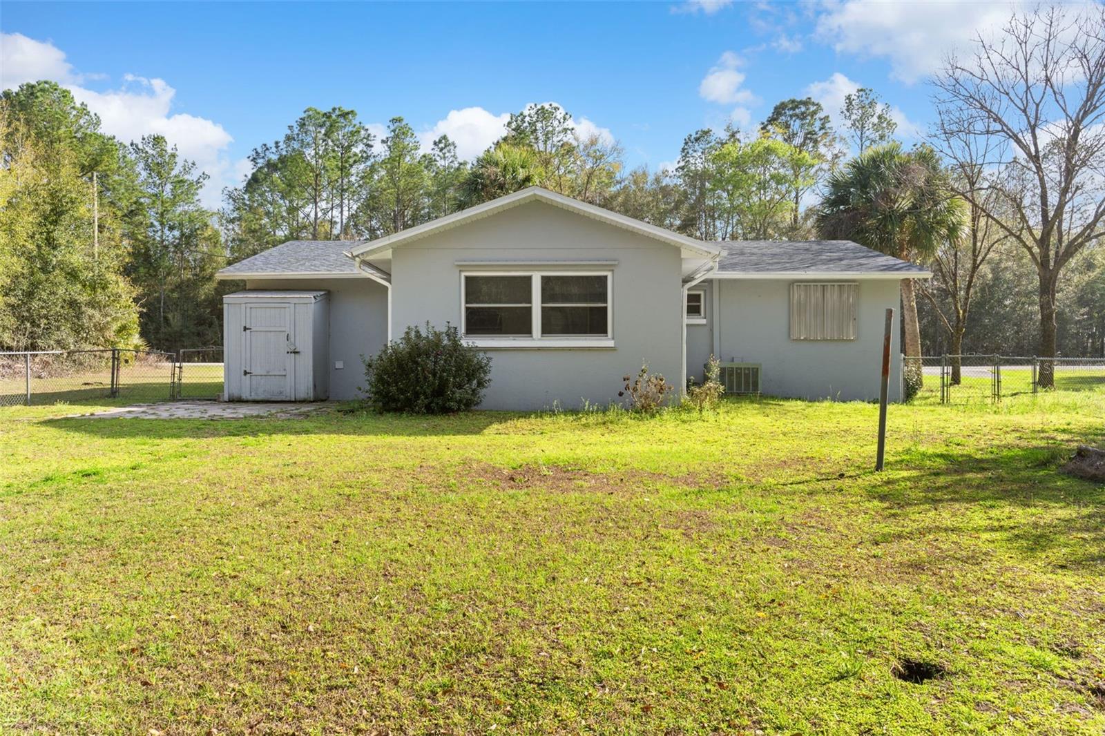 RAINBOW LAKES ESTATE - Residential Lease
