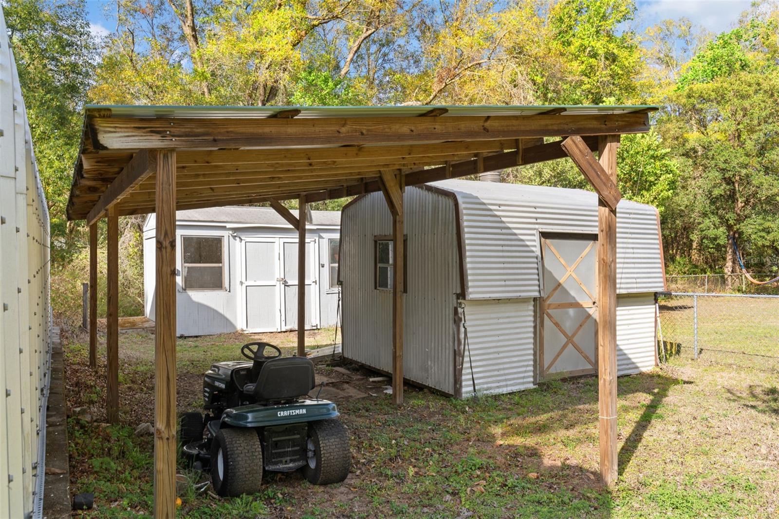 RAINBOW LAKES ESTATE - Residential Lease