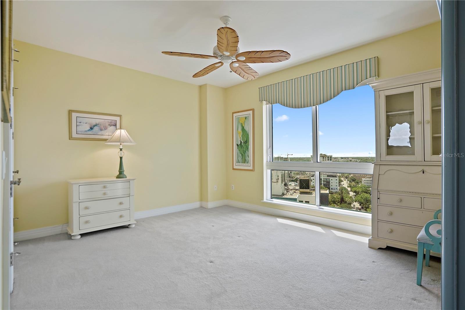 400 BEACH DRIVE CONDO - Residential