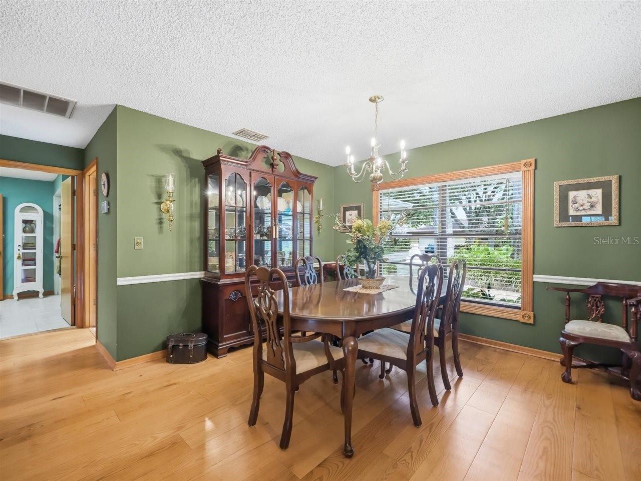 VILLAGE X UNIT II OF CARROLLWO - Residential