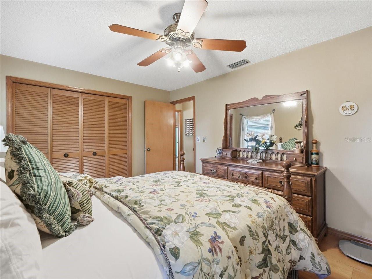 VILLAGE X UNIT II OF CARROLLWO - Residential