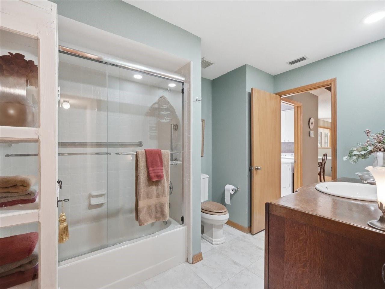 VILLAGE X UNIT II OF CARROLLWO - Residential