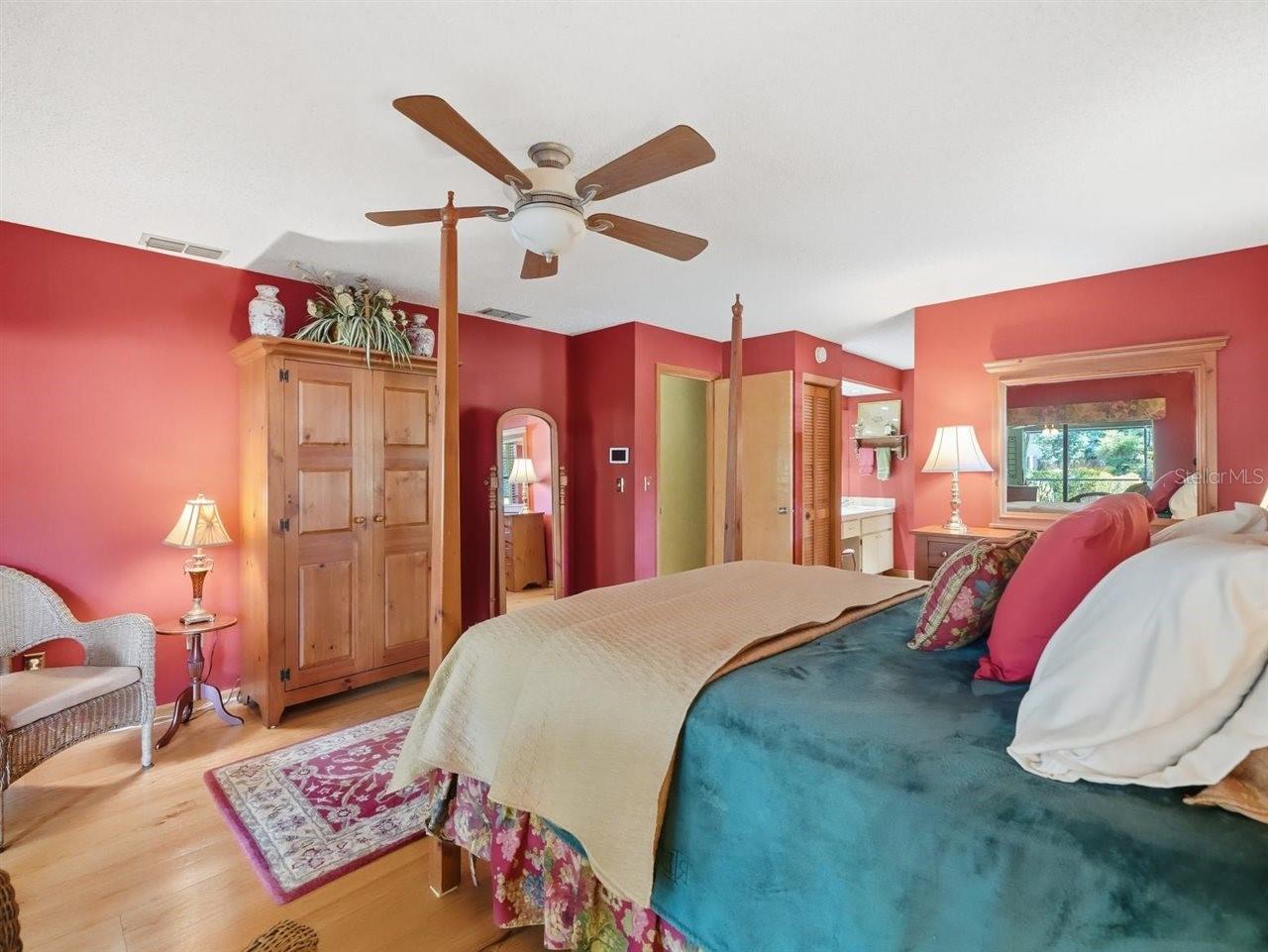 VILLAGE X UNIT II OF CARROLLWO - Residential