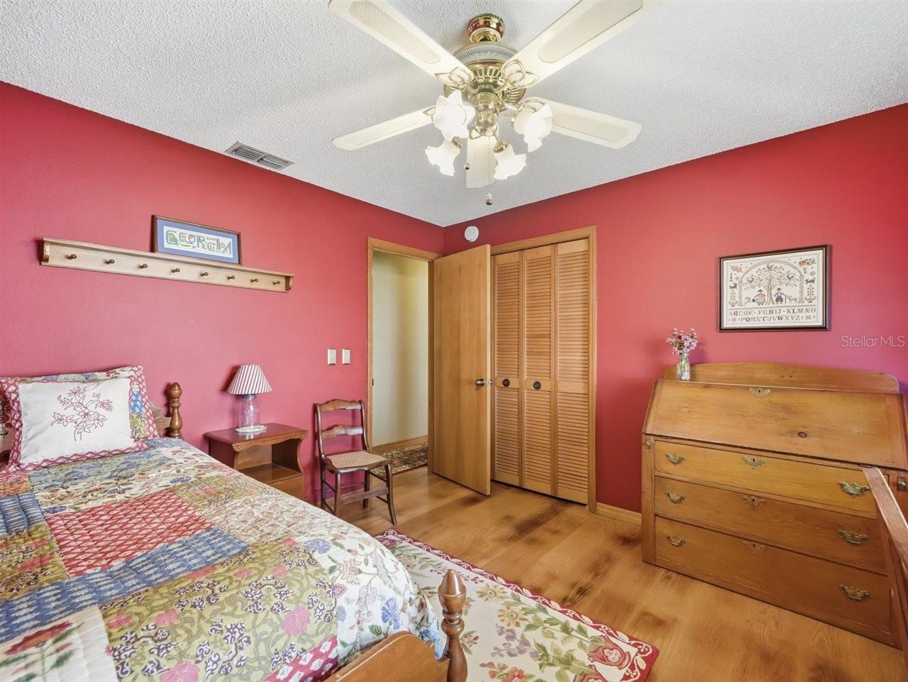 VILLAGE X UNIT II OF CARROLLWO - Residential