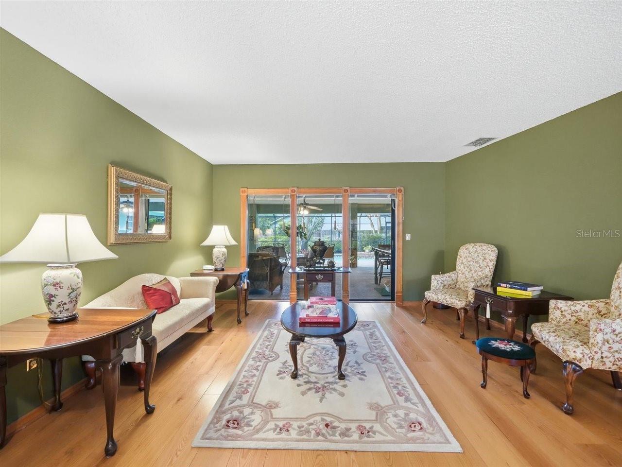 VILLAGE X UNIT II OF CARROLLWO - Residential