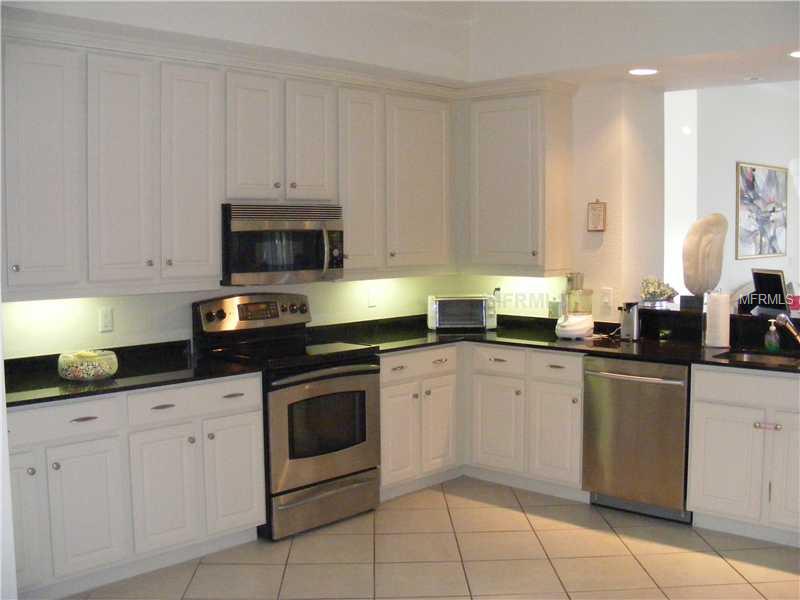 BLACKBURN HARBOR RESIDENCES - Residential