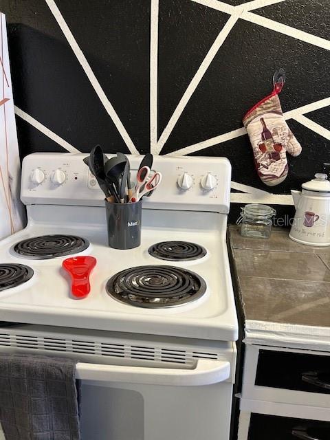 CONTINENTAL SQUARE OFFICE CONDO - Commercial Lease