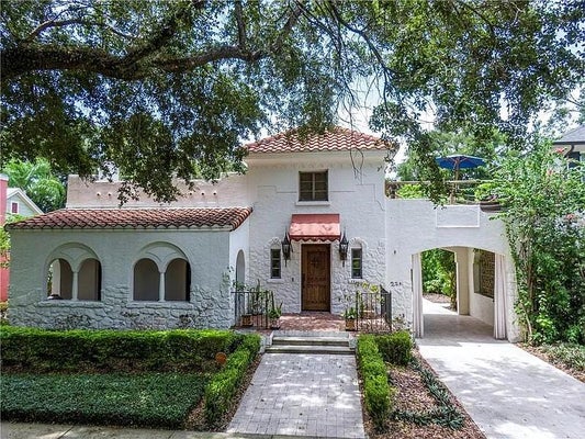 222 THORNTON LN, ORLANDO, FL 32801 - Image f4defcab58c56d4d8bb737772a12873b/3719327768
