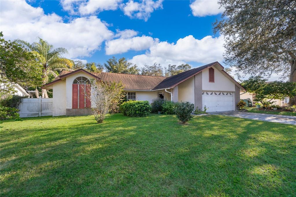 Photo of 523 Sundown Trail, Casselberry, FL 32707 (MLS # O6359761)