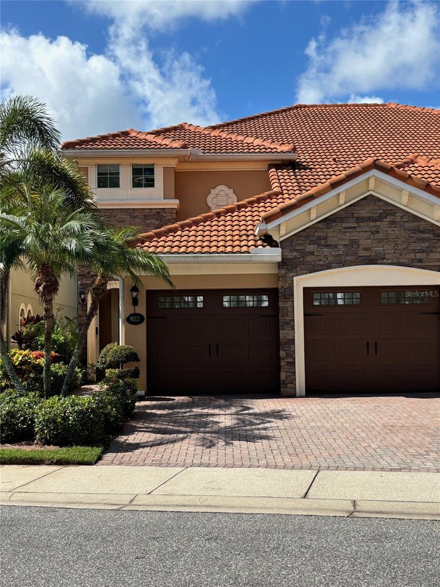 Experience luxury living in this fully renovated end-unit townhome located in the exclusive gated community of Point Cypress in Dr. Phillips. This home features two master ensuites with custom California Closets, rainfall showers with body jets, and a freestanding soaking tub, all set atop elegant LVP flooring. The gourmet kitchen boasts LG slate appliances, granite countertops, under-cabinet lighting, and extended bar seating. A triple-panel sliding door opens to a 22x8 enclosed sunroom with its own A/C, double-pane insulated windows, and sunshades for year-round comfort. Additional highlights include smart home features, a custom laundry room, a pristine 2-car garage with epoxy flooring, and serene pond and pool views from a premium lot with no front or back neighbors. This is a MUST SEE HOME :)
Enjoy a $500 discount on your first month’s rent if the lease is signed by August 15, 2025.
Take advantage of this limited-time incentive and make this beautiful home yours today!
