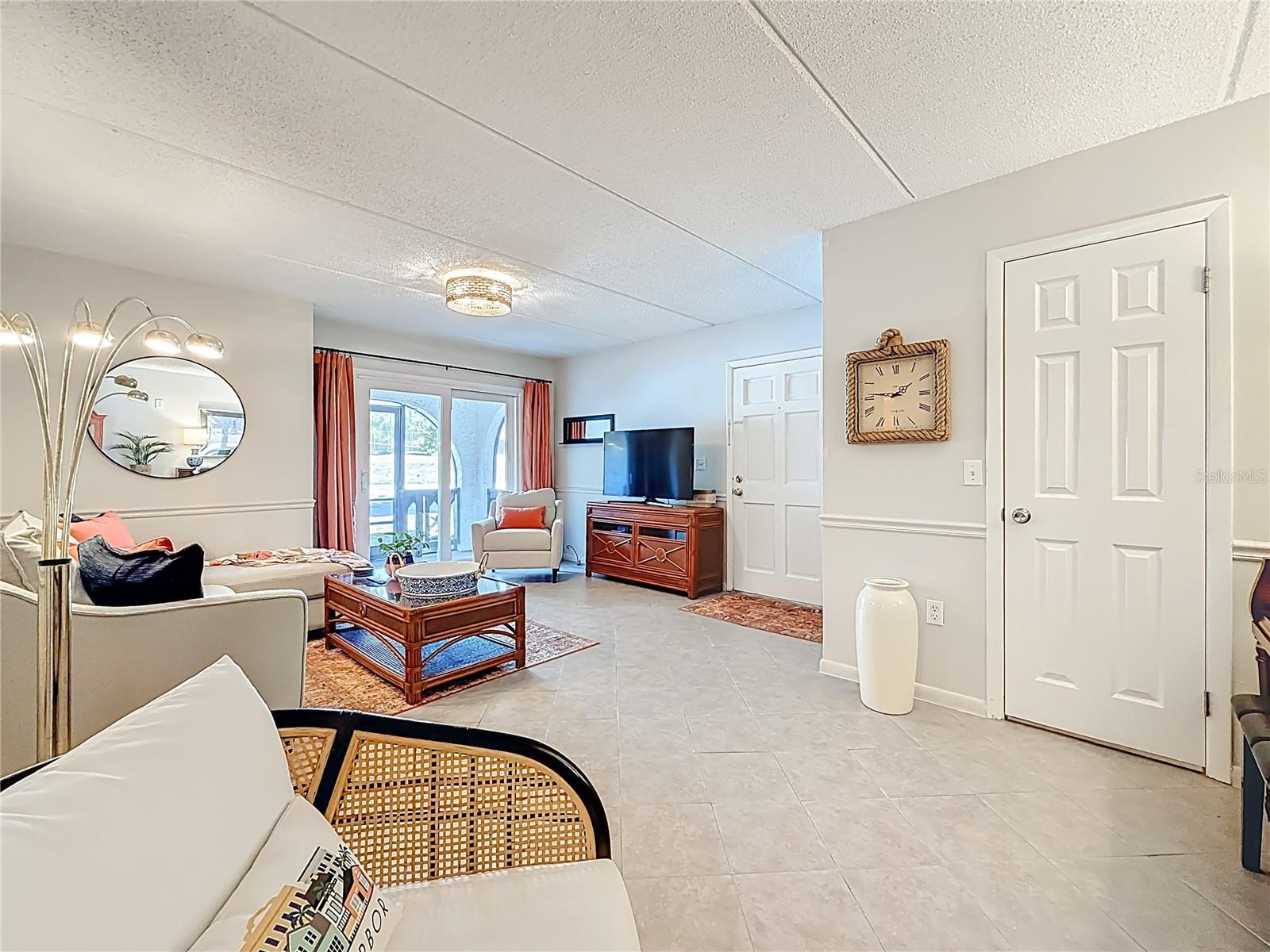 HARBOUR TOWNE CONDO - Residential