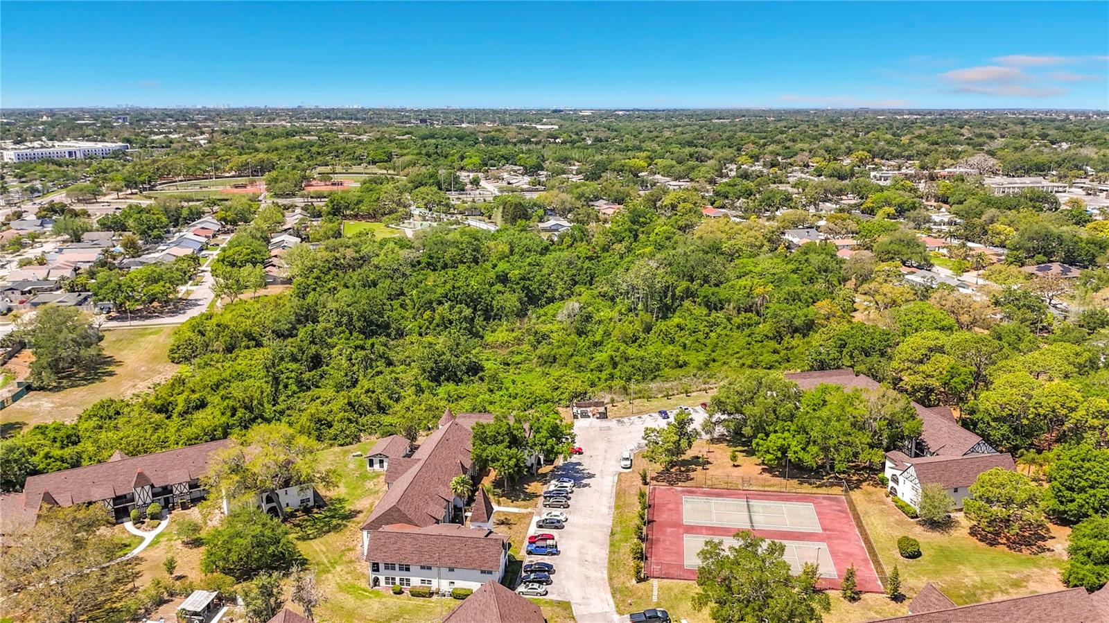 HARBOUR TOWNE CONDO - Residential