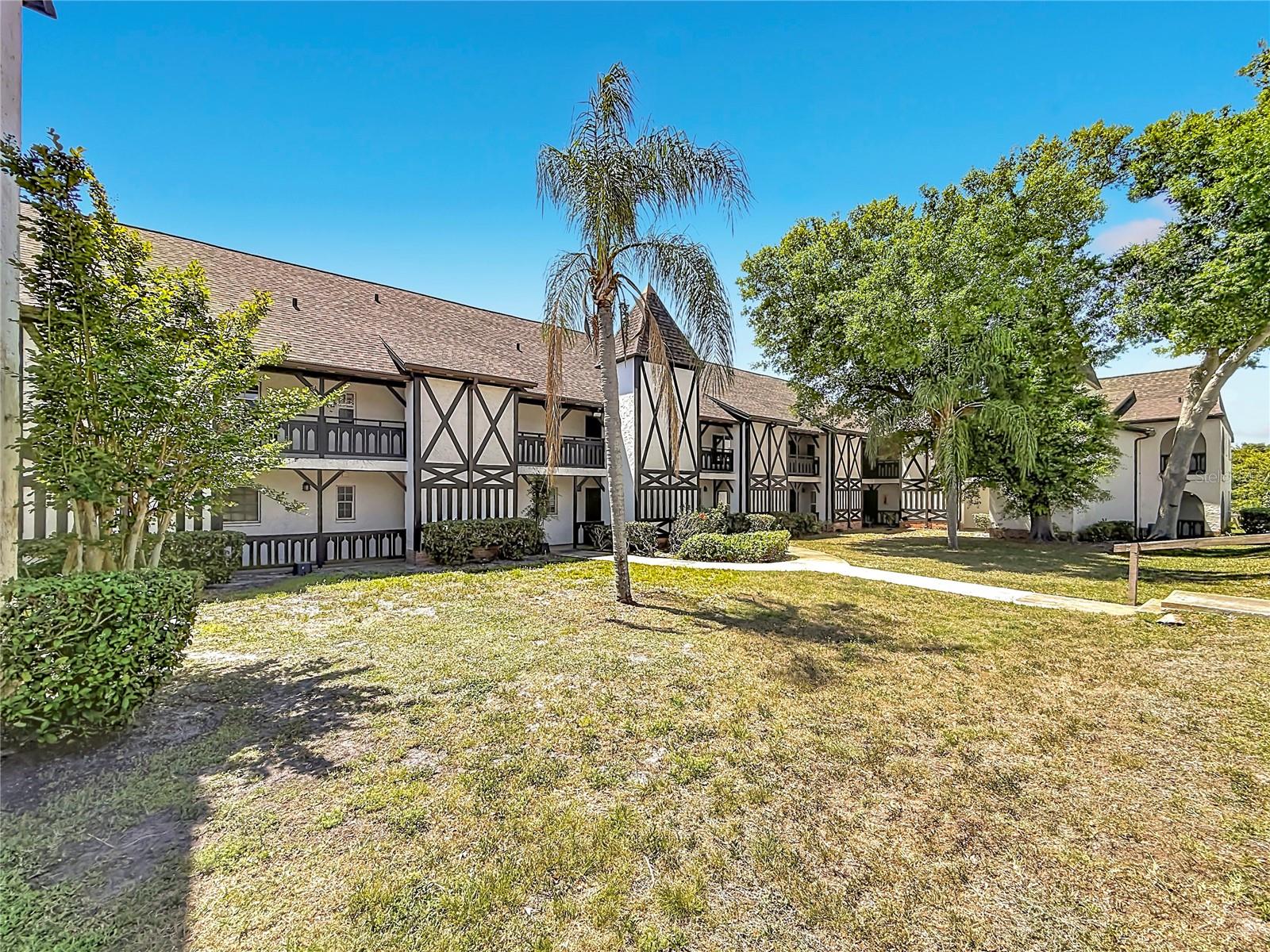 HARBOUR TOWNE CONDO - Residential