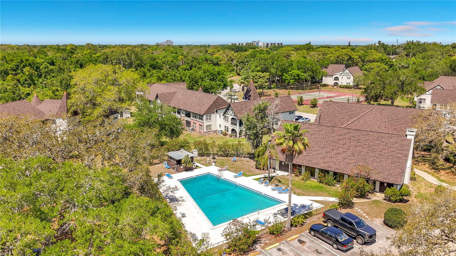 HARBOUR TOWNE CONDO - Residential