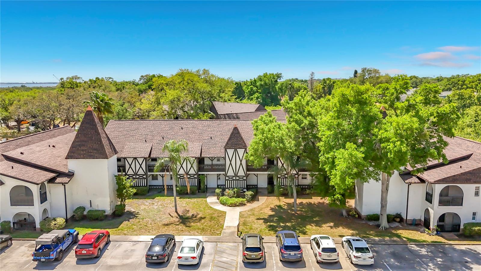 HARBOUR TOWNE CONDO - Residential