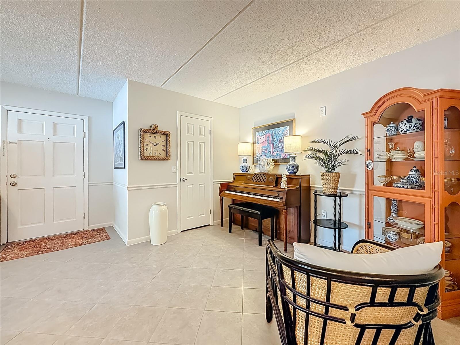 HARBOUR TOWNE CONDO - Residential