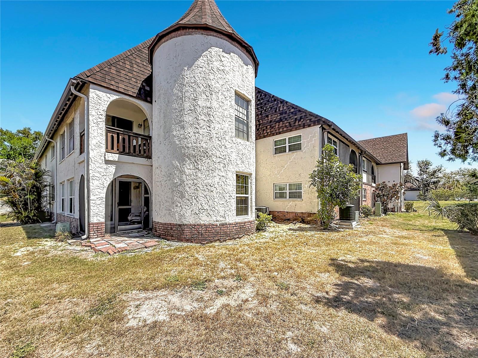 HARBOUR TOWNE CONDO - Residential