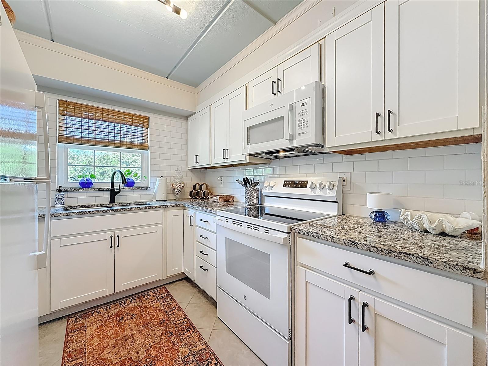 HARBOUR TOWNE CONDO - Residential