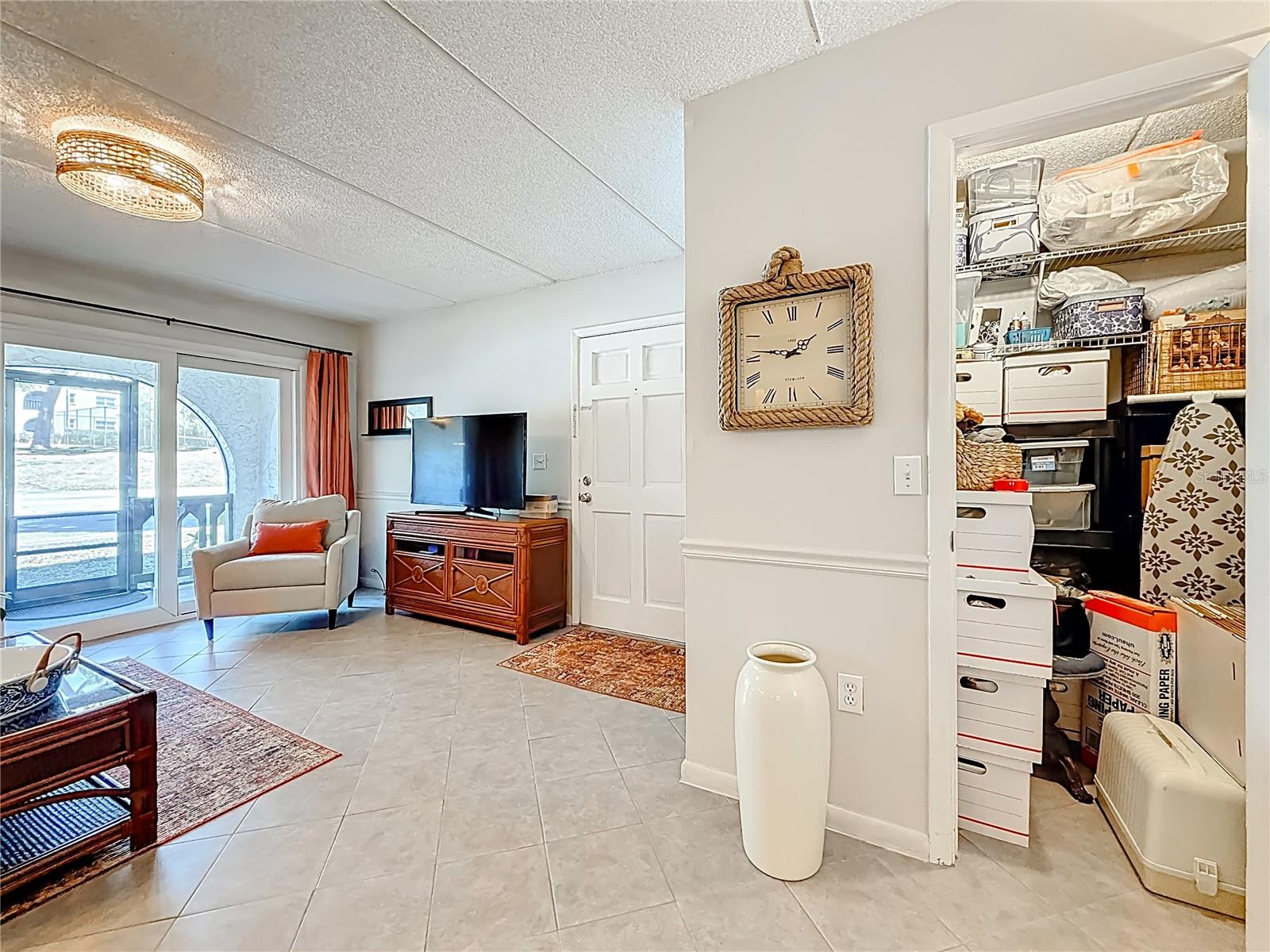 HARBOUR TOWNE CONDO - Residential