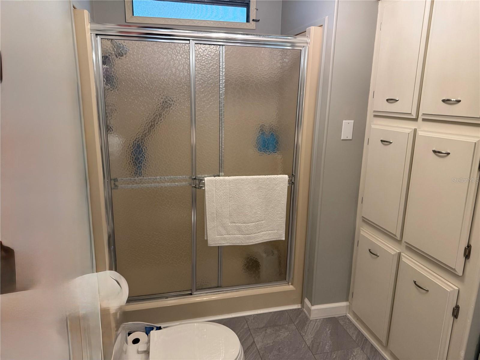 HIGH POINT SUB UNIT 2 BLK 17 LOT 9 - Residential