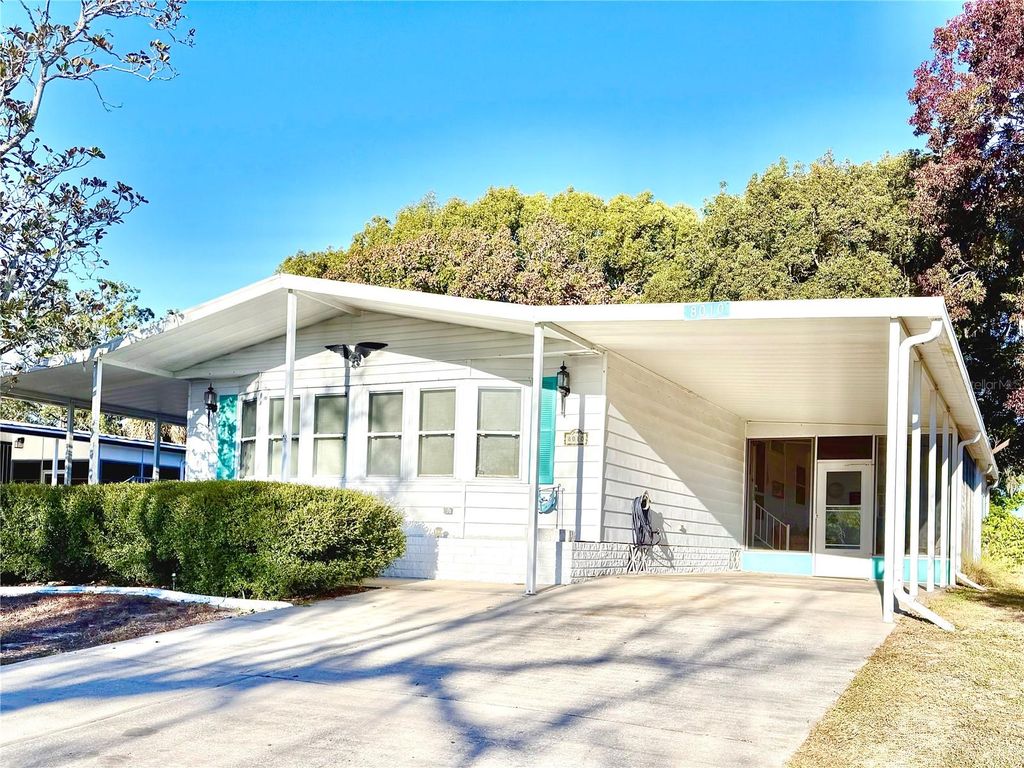 Photo of 8010 Highpoint Boulevard, Brooksville, FL 34613 (MLS # TB8451397)