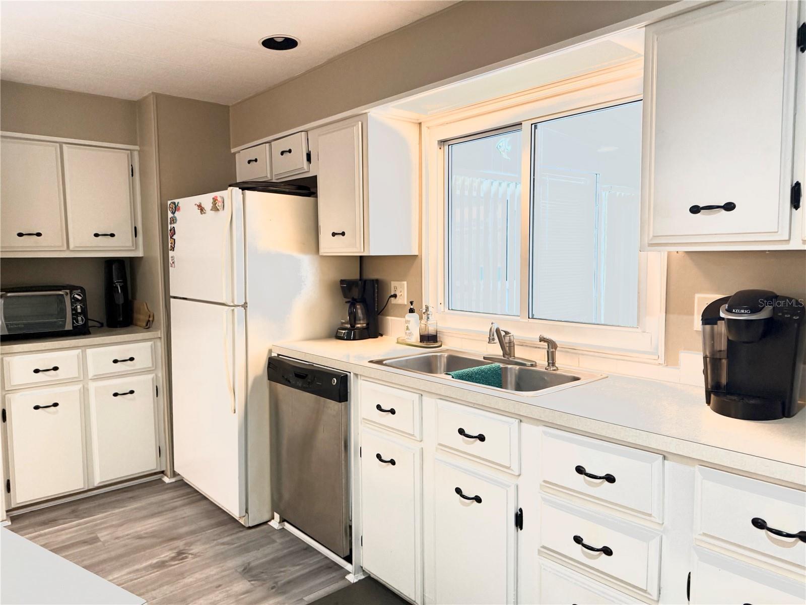 HIGH POINT SUB UNIT 2 BLK 17 LOT 9 - Residential