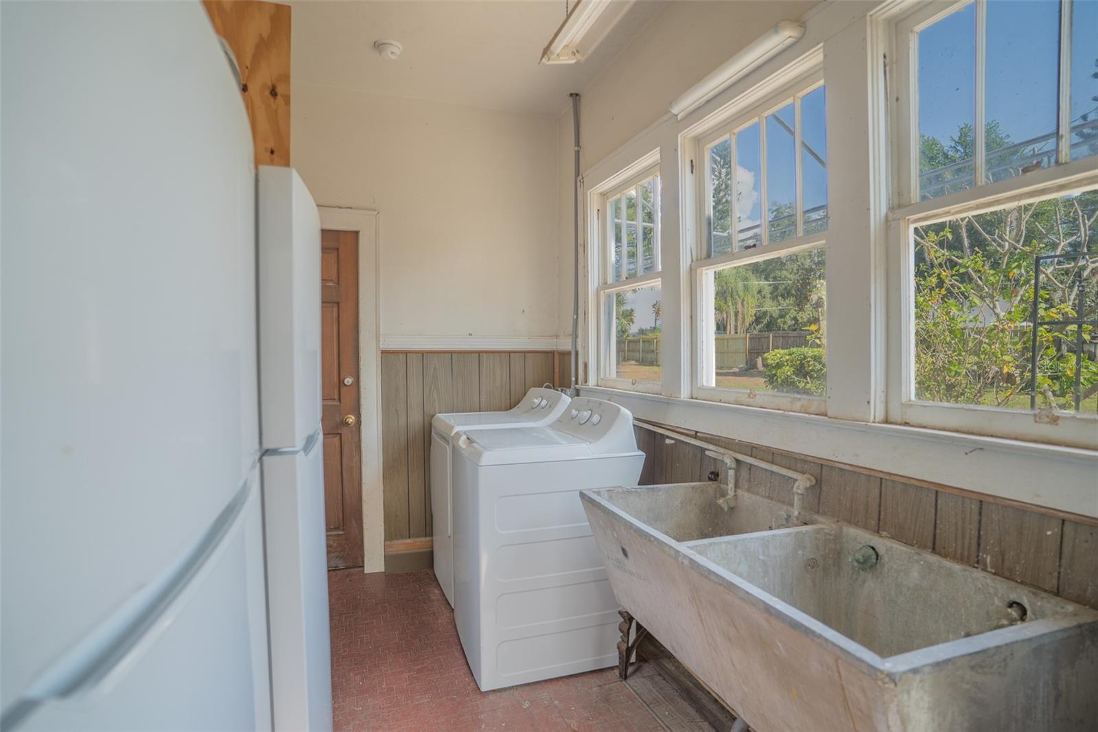 INTERLAKEN ADD - Residential