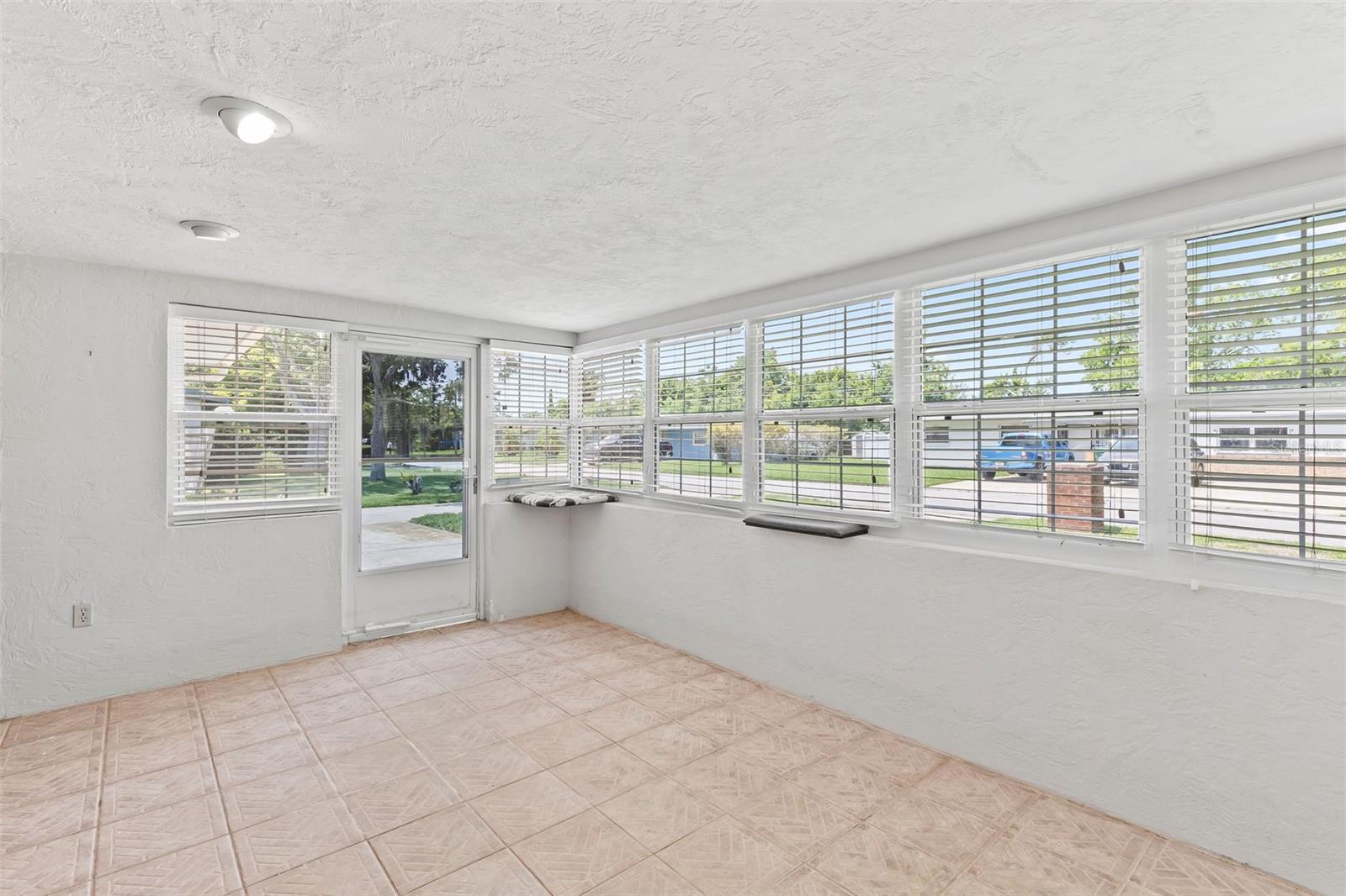 321 SCOTLAND DRIVE
