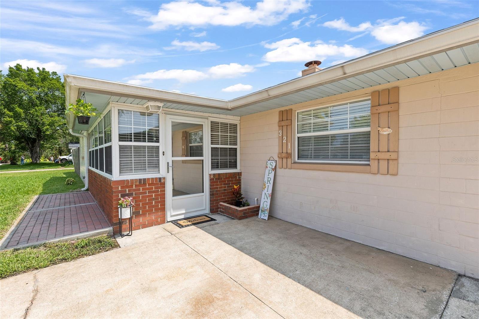 321 SCOTLAND DRIVE