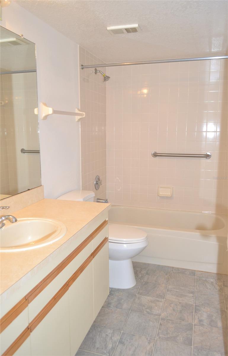 Bouchelle Island Condo - Residential