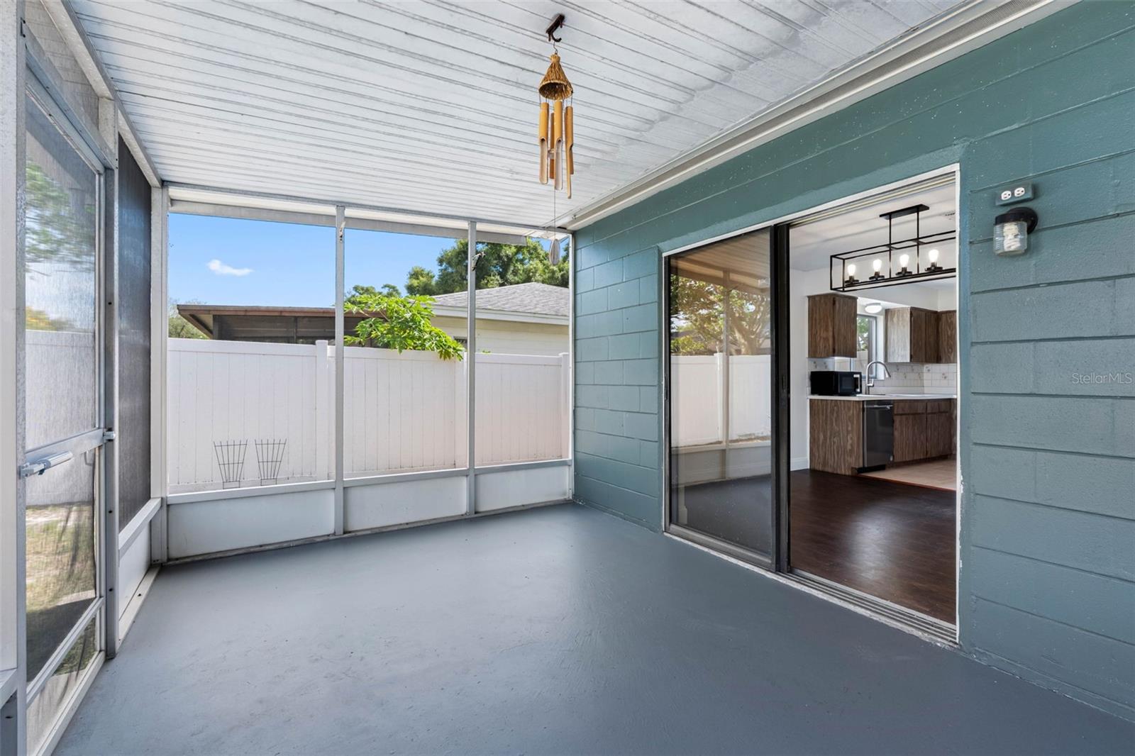 BEACON GROVES - Residential