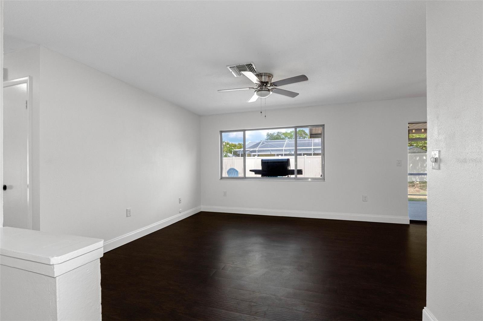 BEACON GROVES - Residential