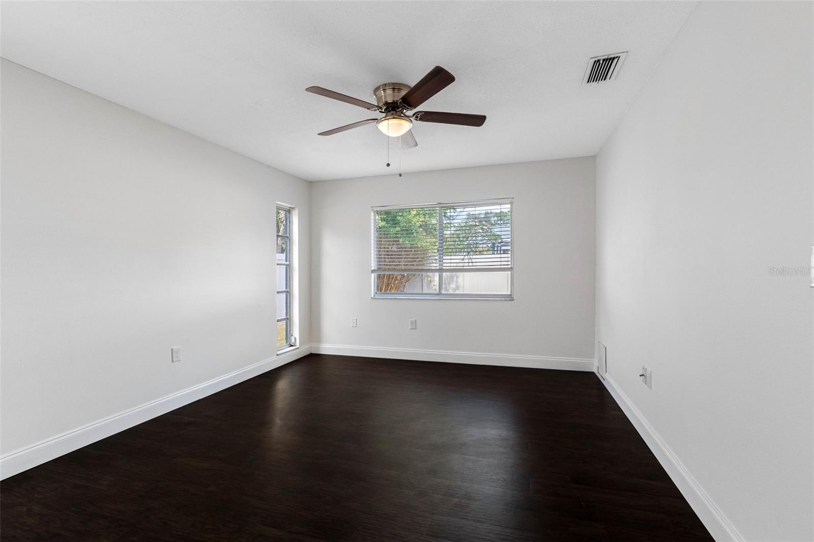 BEACON GROVES - Residential