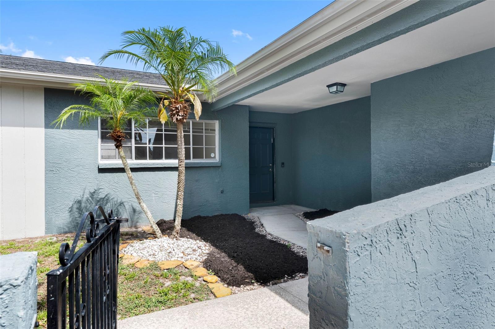 2037 CITRUS HILL LANE