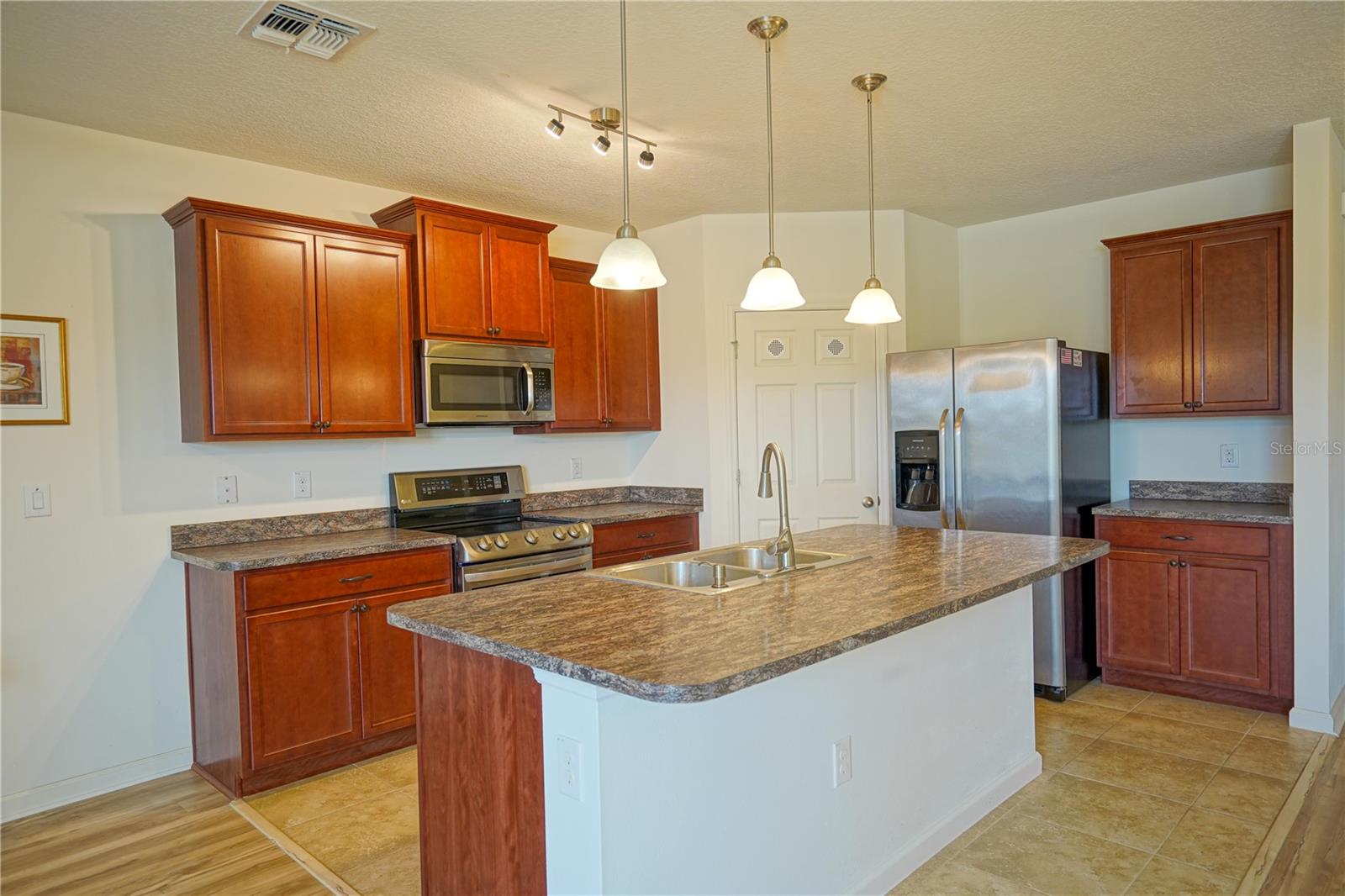 FALLS/PALM BAY PUD - Residential