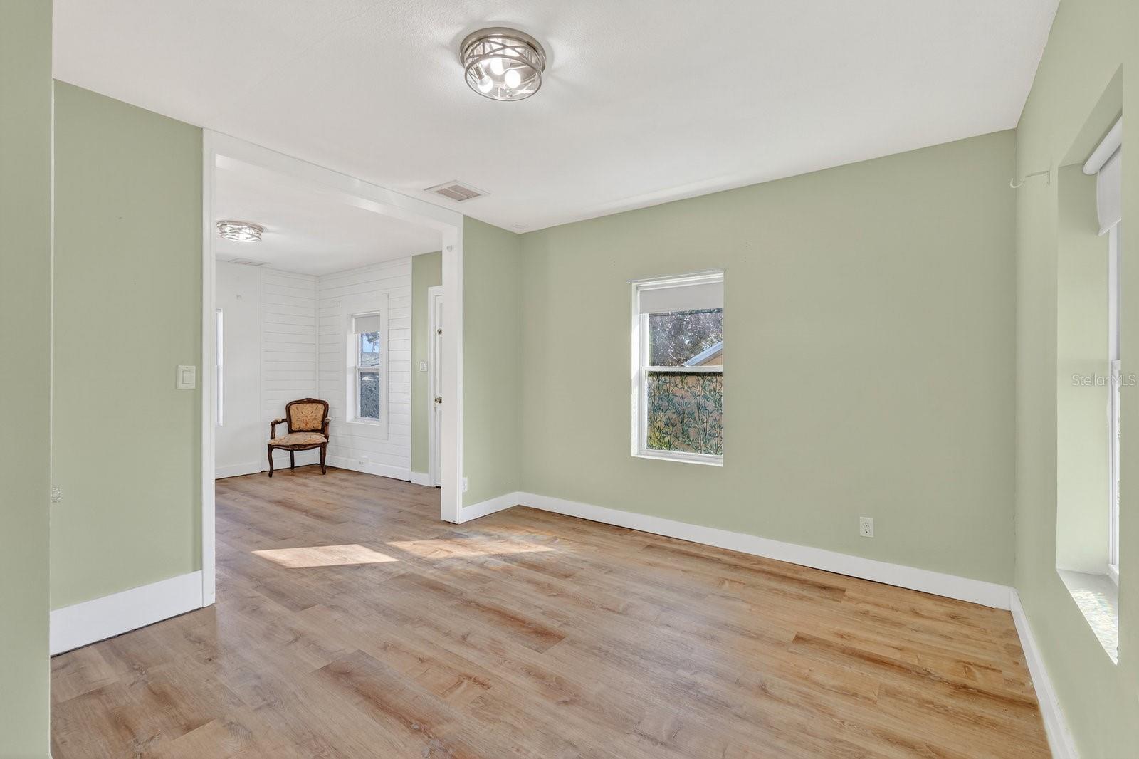 SUNSHINE PARK - Residential