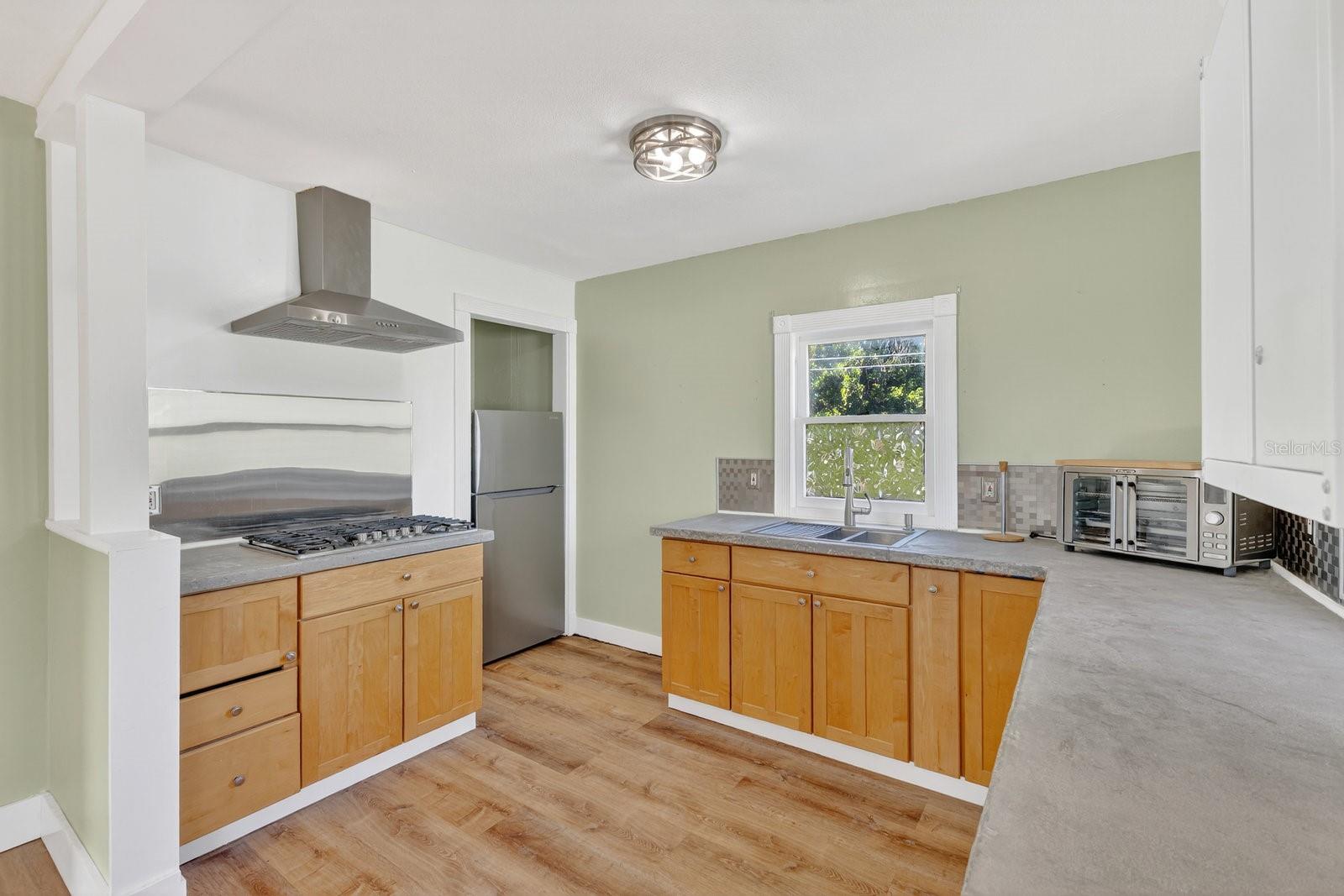 SUNSHINE PARK - Residential