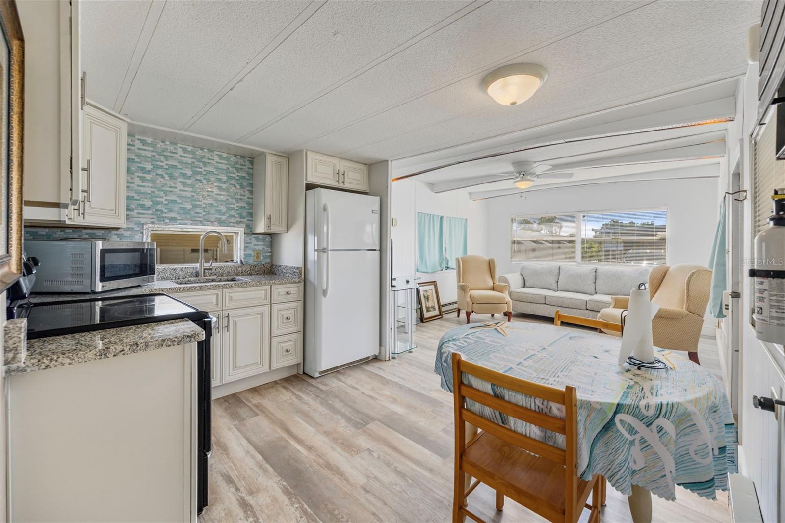 BRADENTON TROPICAL PALMS CO-OP - Residential
