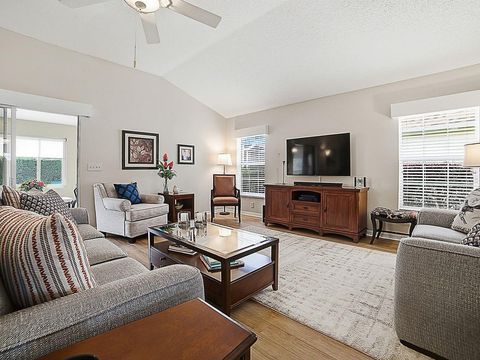 Tiny photo for 1892 Walden Way, The Villages, FL 32162 (MLS # G5109596)