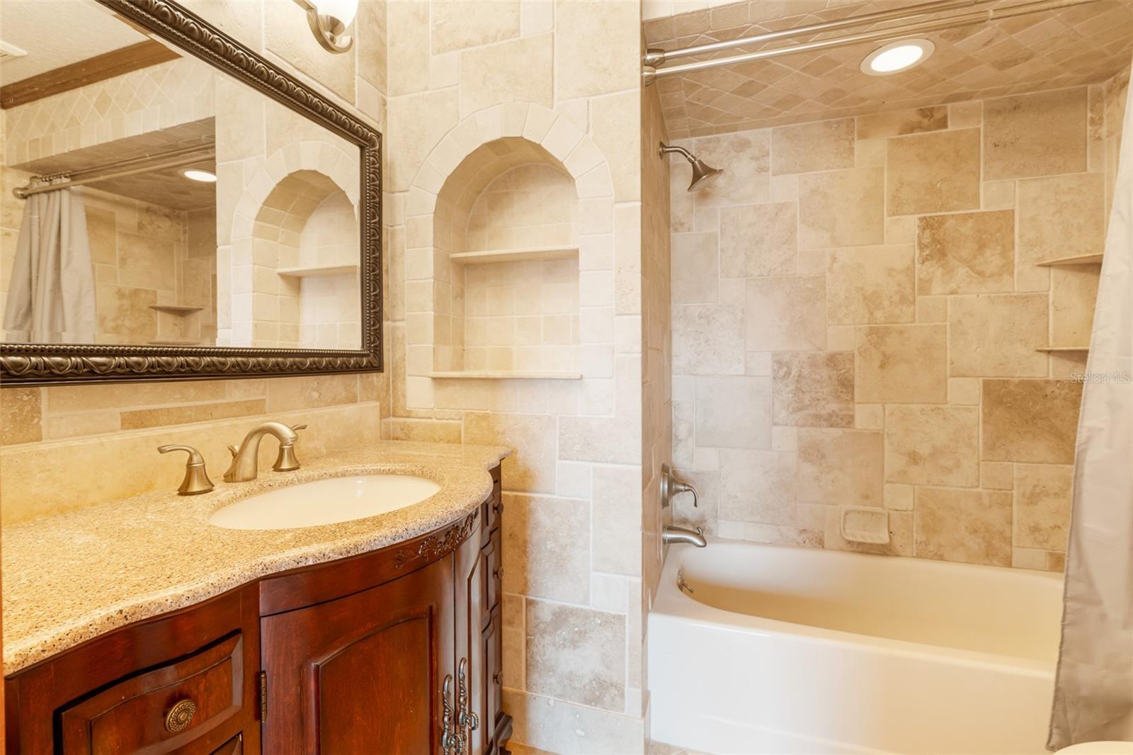 WINDERMERE HEIGHTS SEC 03 - Residential