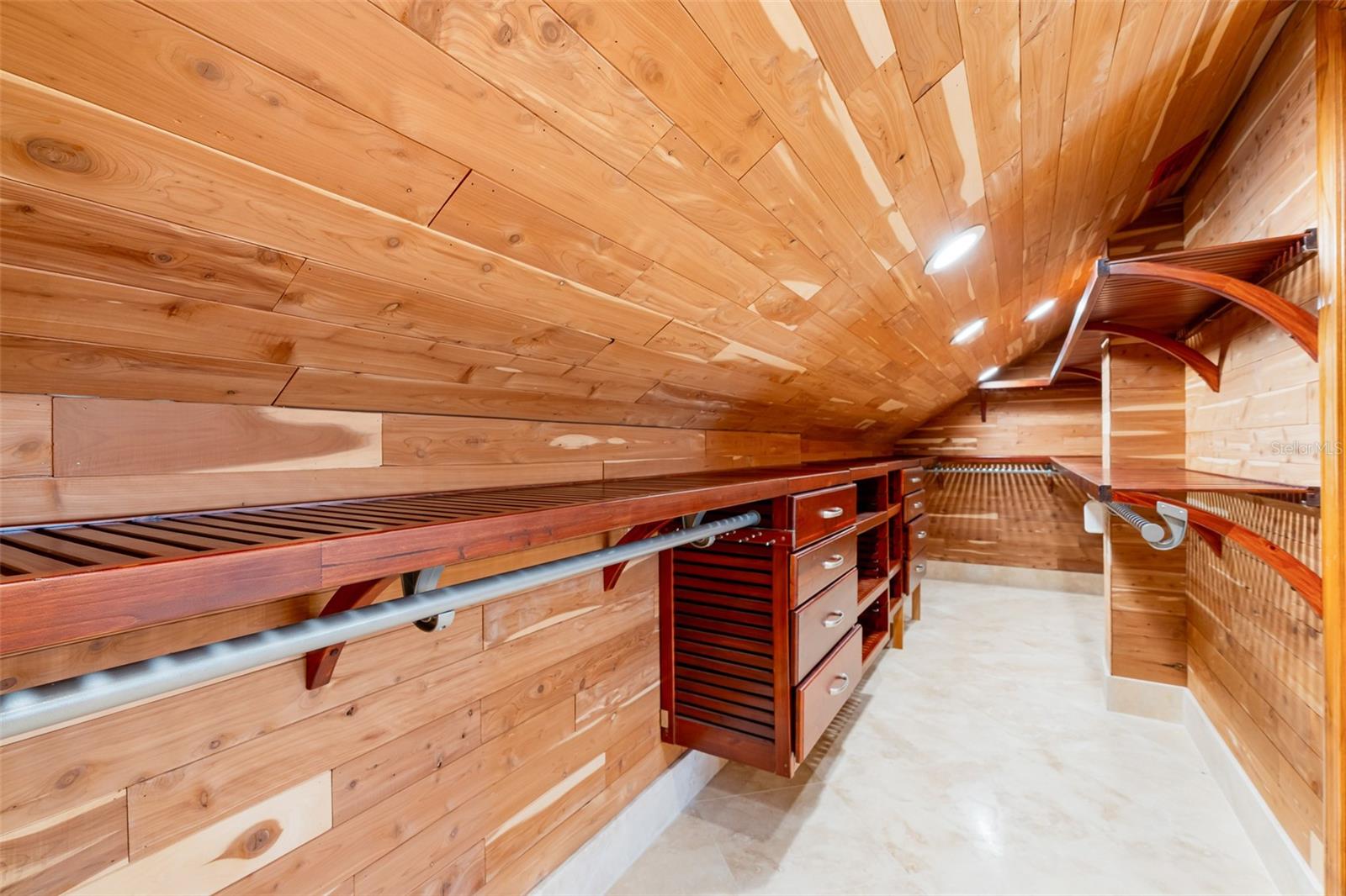 WINDERMERE HEIGHTS SEC 03 - Residential