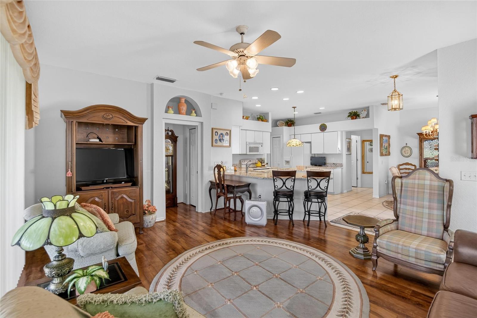 EAGLE GREENS CONDO - Residential