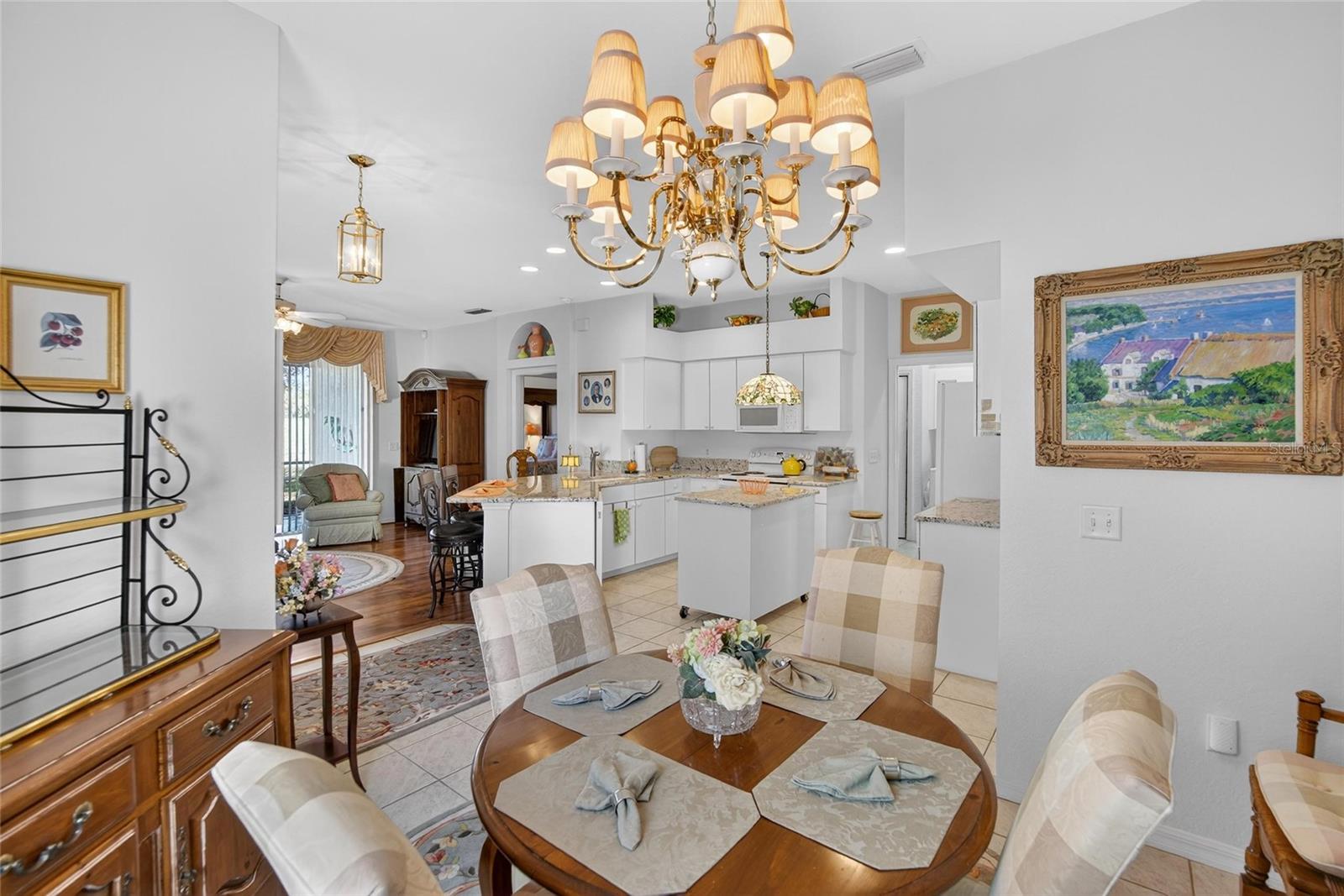 EAGLE GREENS CONDO - Residential